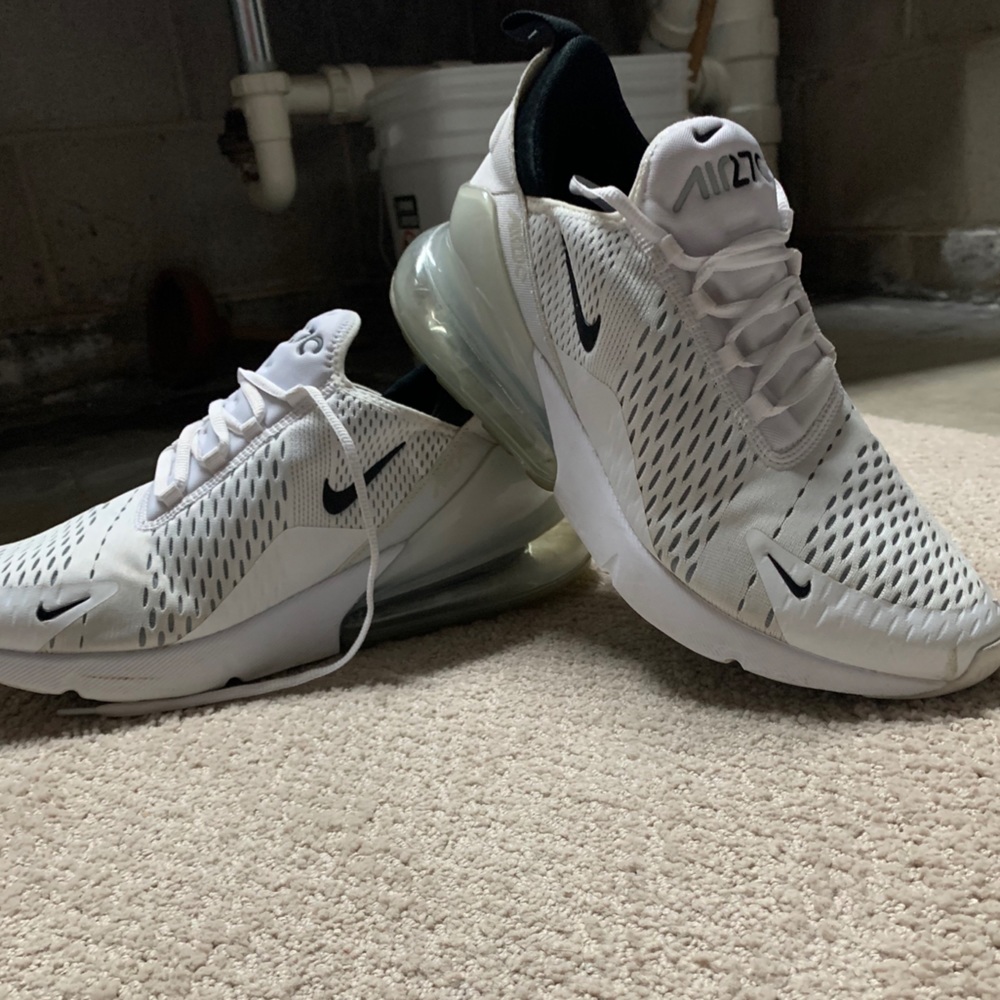 Nike Air Max 270 - Size 11.5